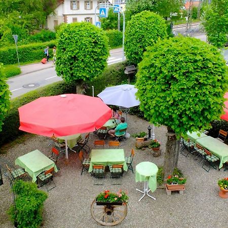 Hotel Loewen Kirchzarten Eksteriør billede