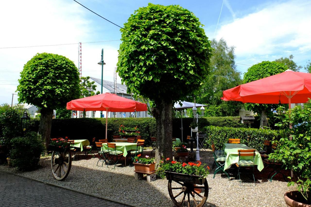 Hotel Loewen Kirchzarten Eksteriør billede